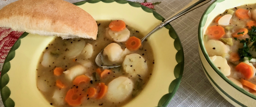 Serving the German Kartoffelgemuese Sour Potatoes