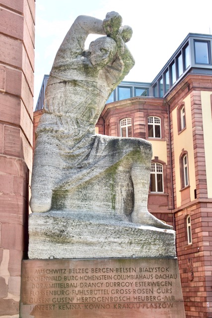 Statue Frankfurt am Main